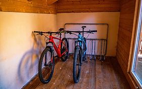 Apartmánový dům 13 Rodinný
